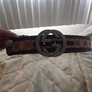 Gucci belt